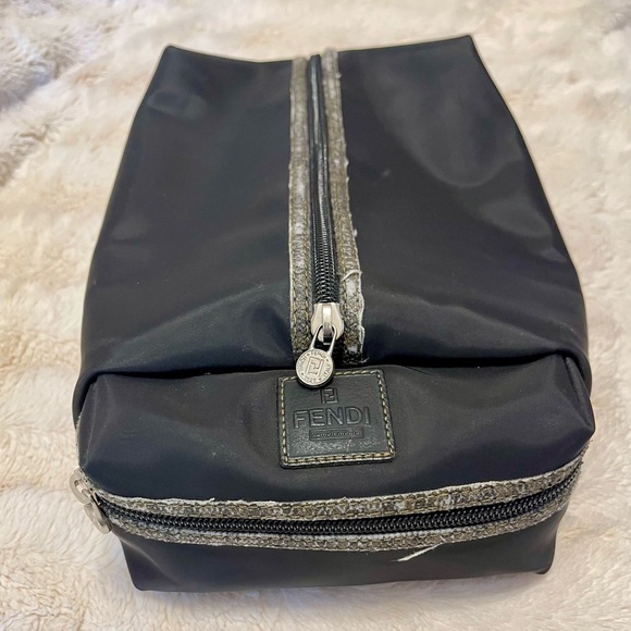 FENDI PEQUIN ZIP POUCH - Picture 3 of 5